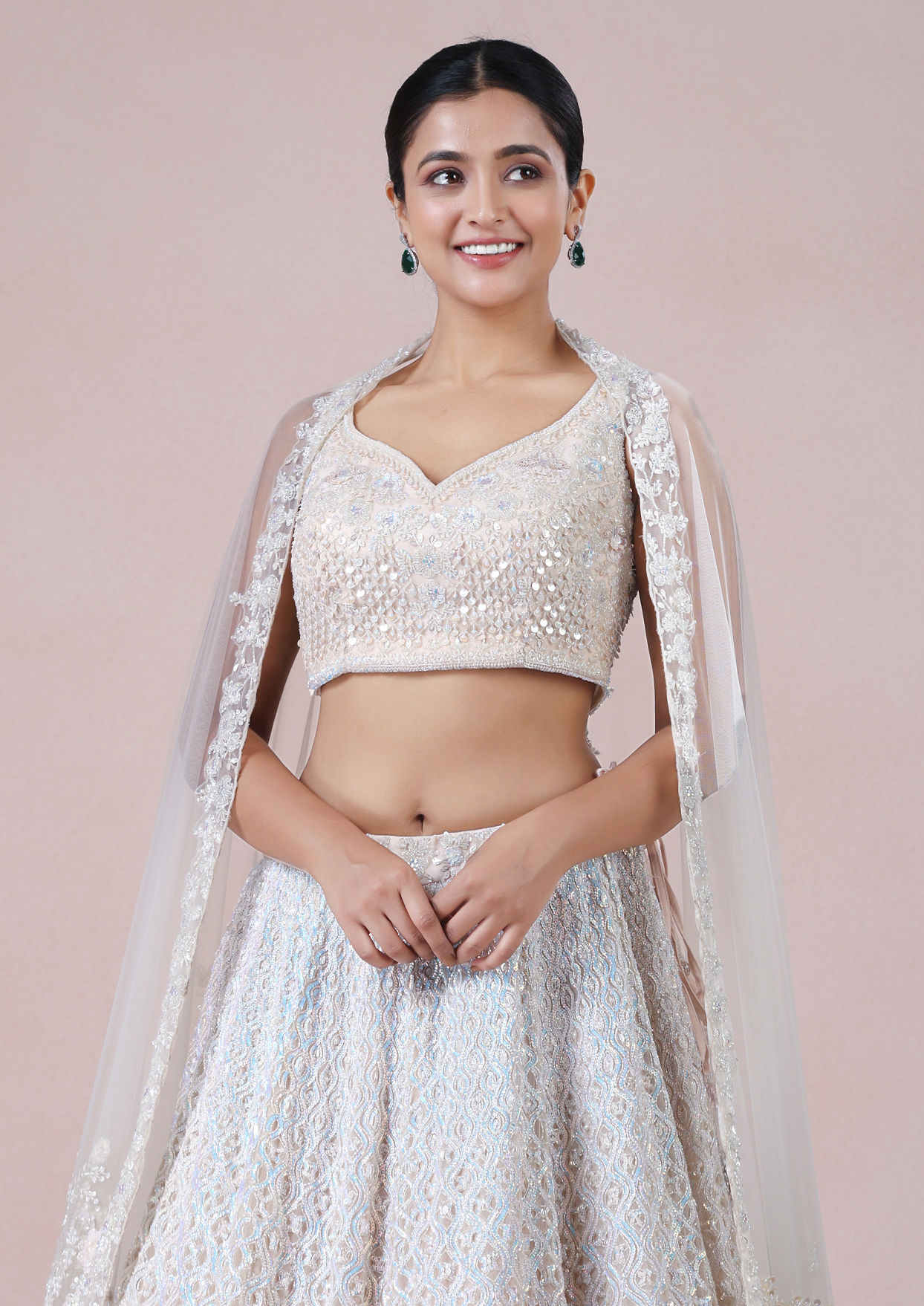 alt message - Twamev Women Ethereal Cream Dream Lehenga image number 1