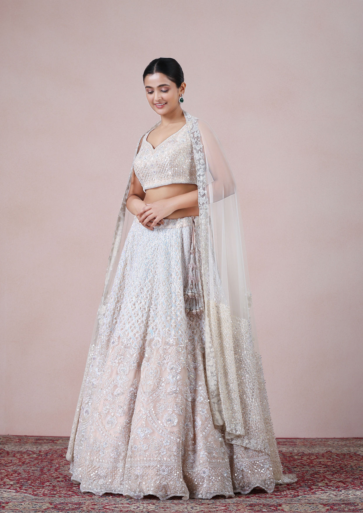 alt message - Twamev Women Ethereal Cream Dream Lehenga image number 2