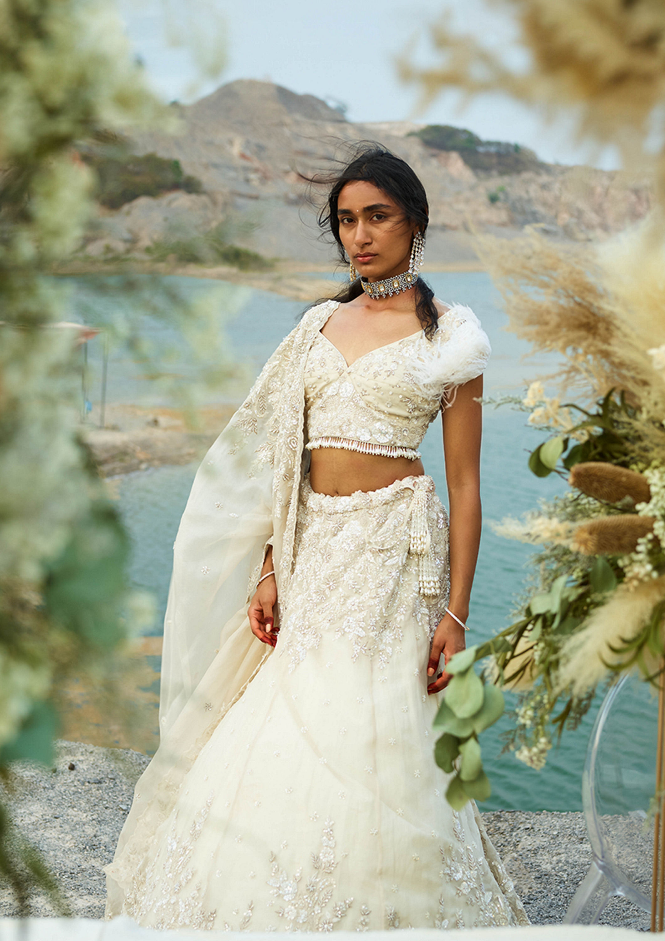 alt message - Twamev Women Ivory White Hand Embroidered Sequined Lehenga image number 2