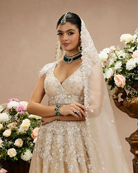 Twamev Women Cream Beige Floral Embroidered Lehenga with Sequins Work