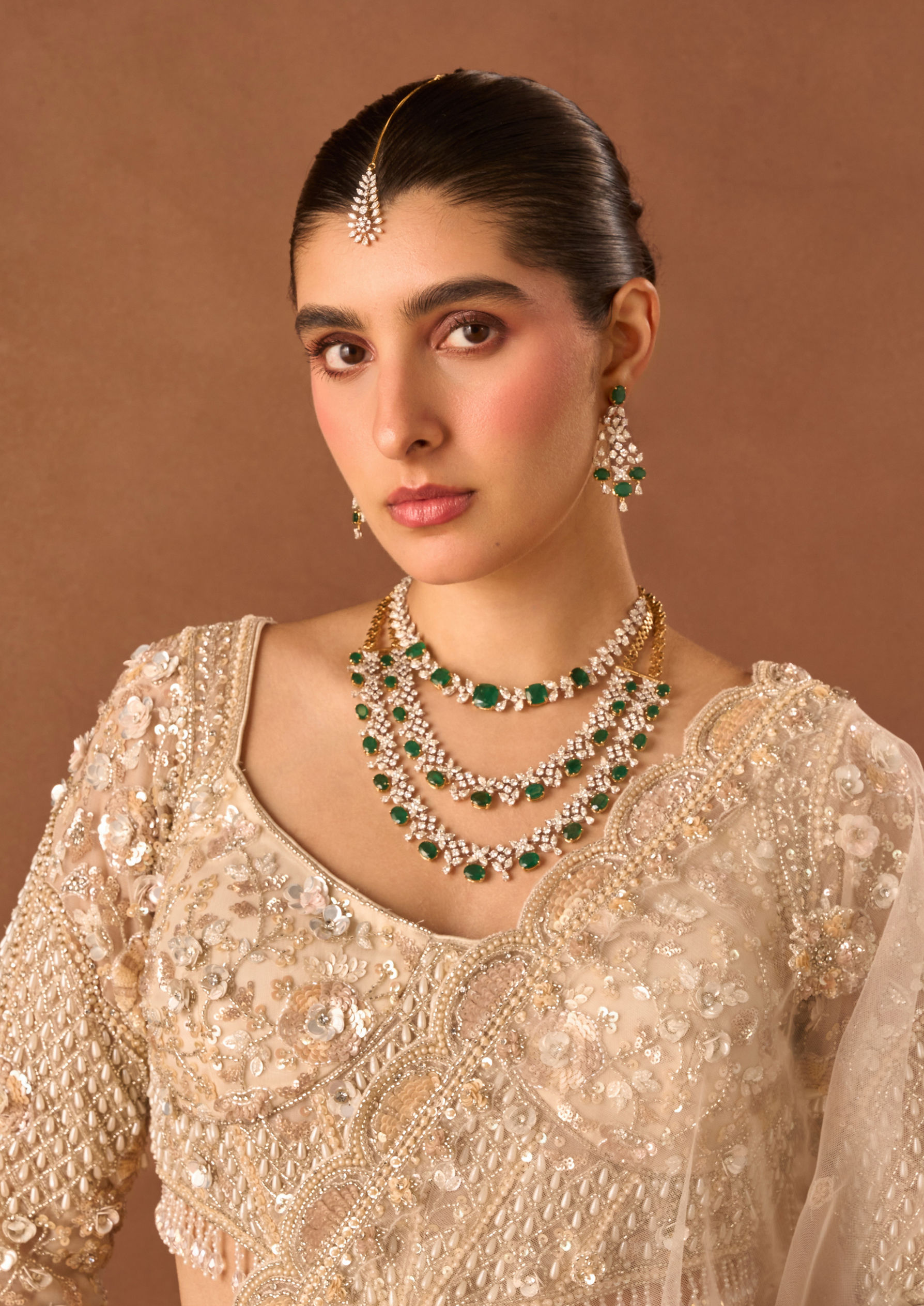 Twamev Women Cream Net Lehenga with Embroidery and Beads