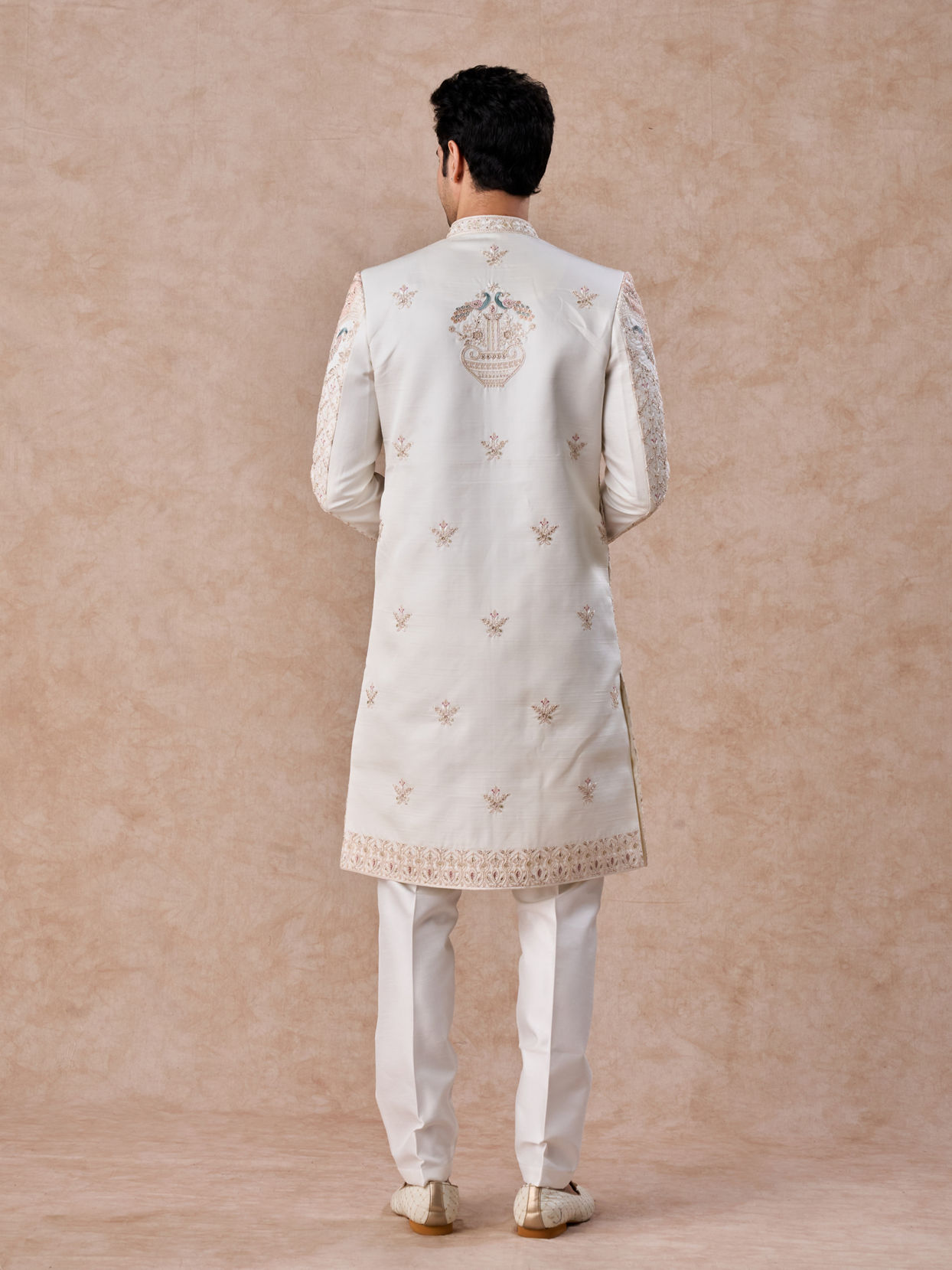 Manyavar Men Regal White Sherwani Ensemble