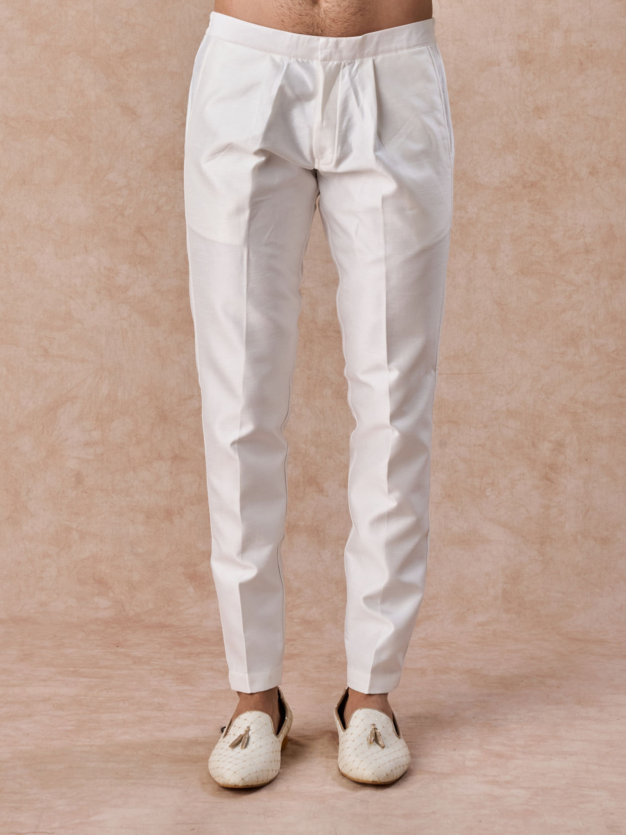 Manyavar Men Regal White Sherwani Ensemble