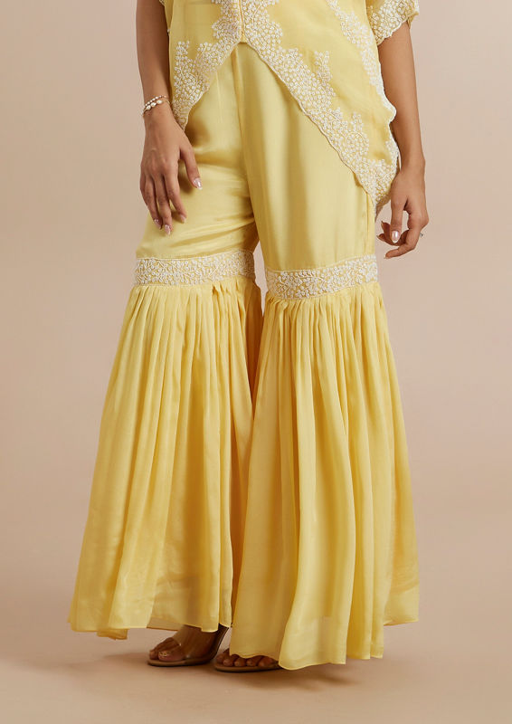 Twamev Women Grandeur Yellow Organza Stitched Suit