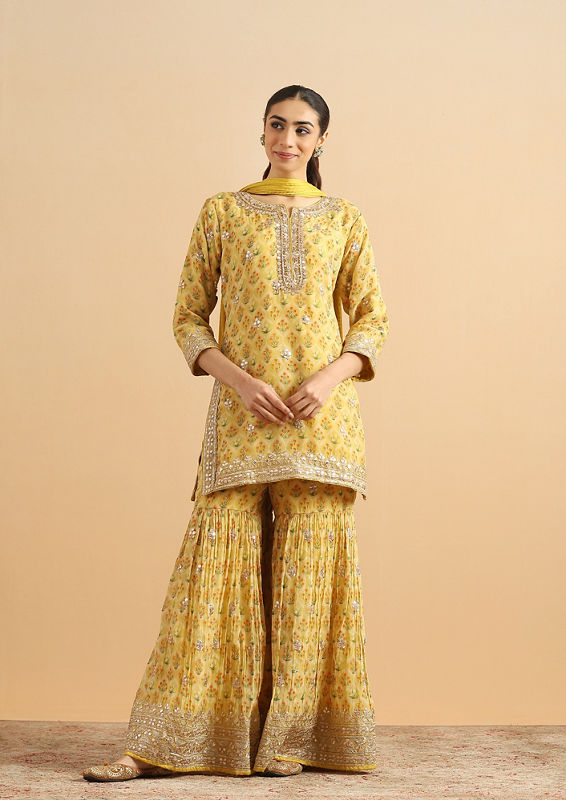 Twamev Women Sunlit Yellow Organza Rose Stitched Suit