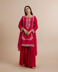 Twamev Women Resplendent Rani Pink Stitched Suit