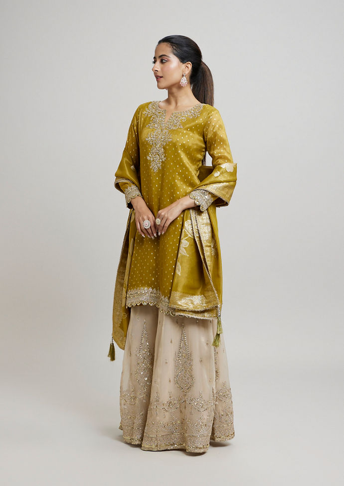 Twamev Women Enchanted Emerald Green Stitched Suit