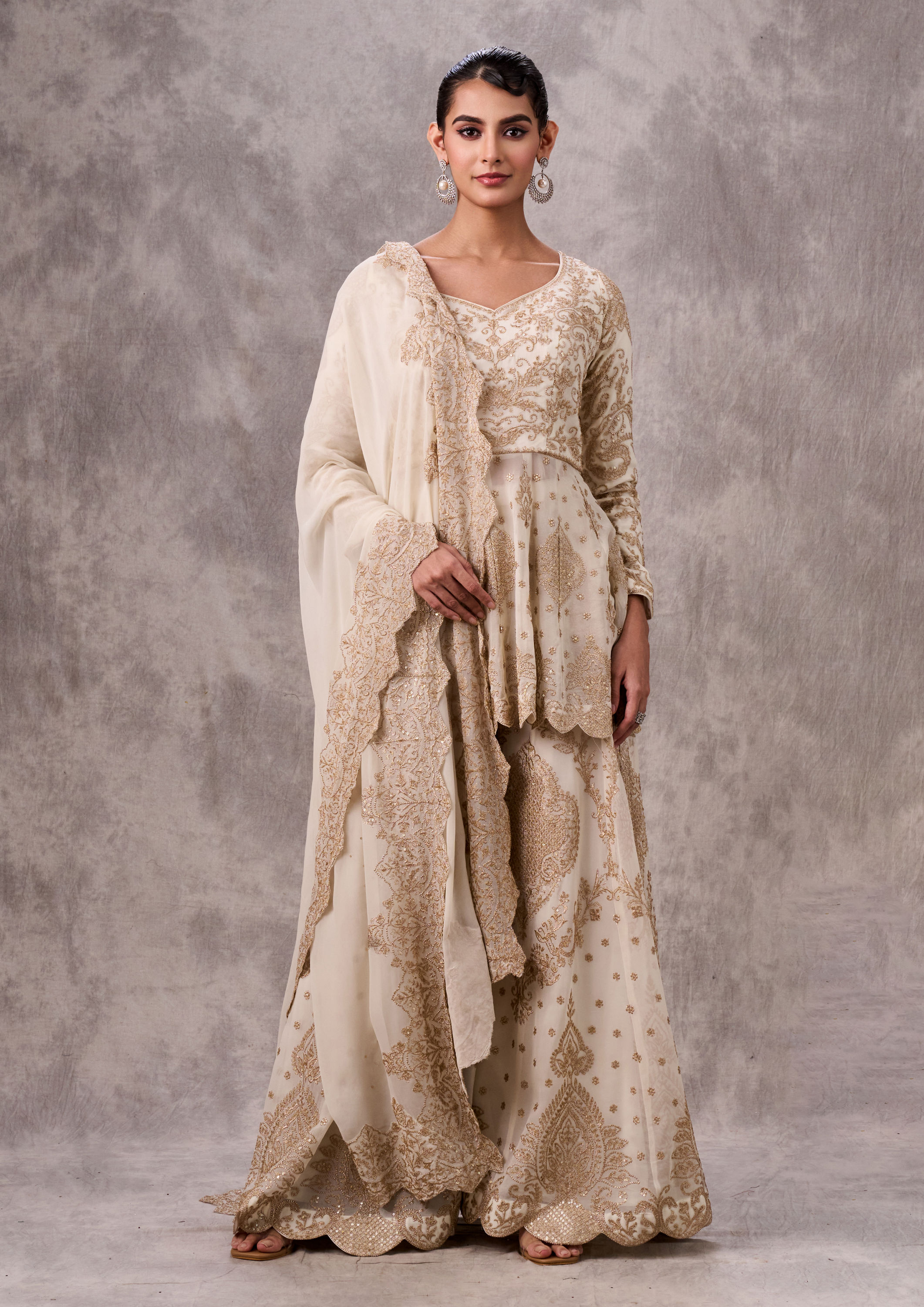 Twamev Women Enthralling Cream Stitched Suit Georgette