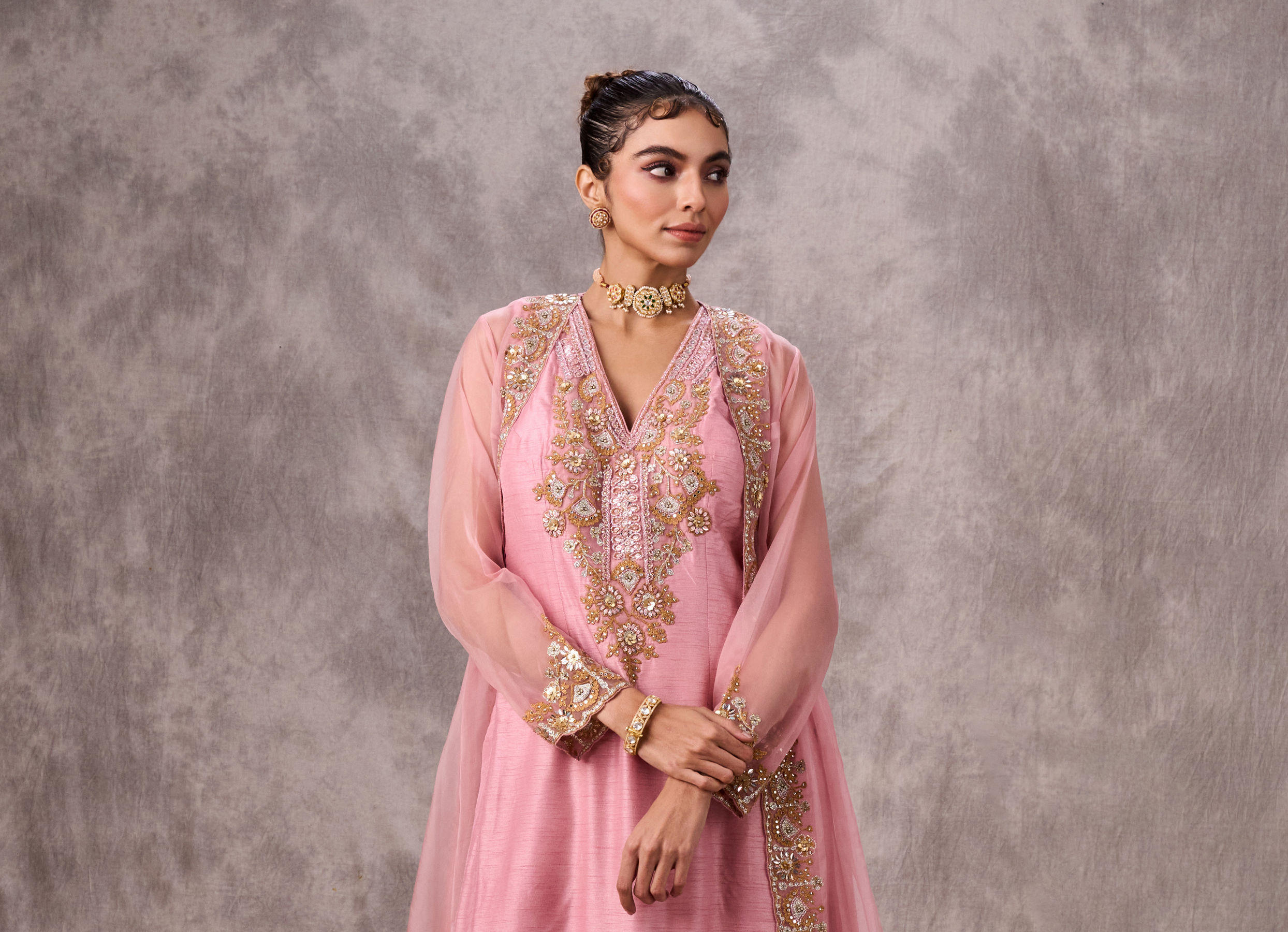 Twamev Women Dusty Pink Artistry Stitched Suit