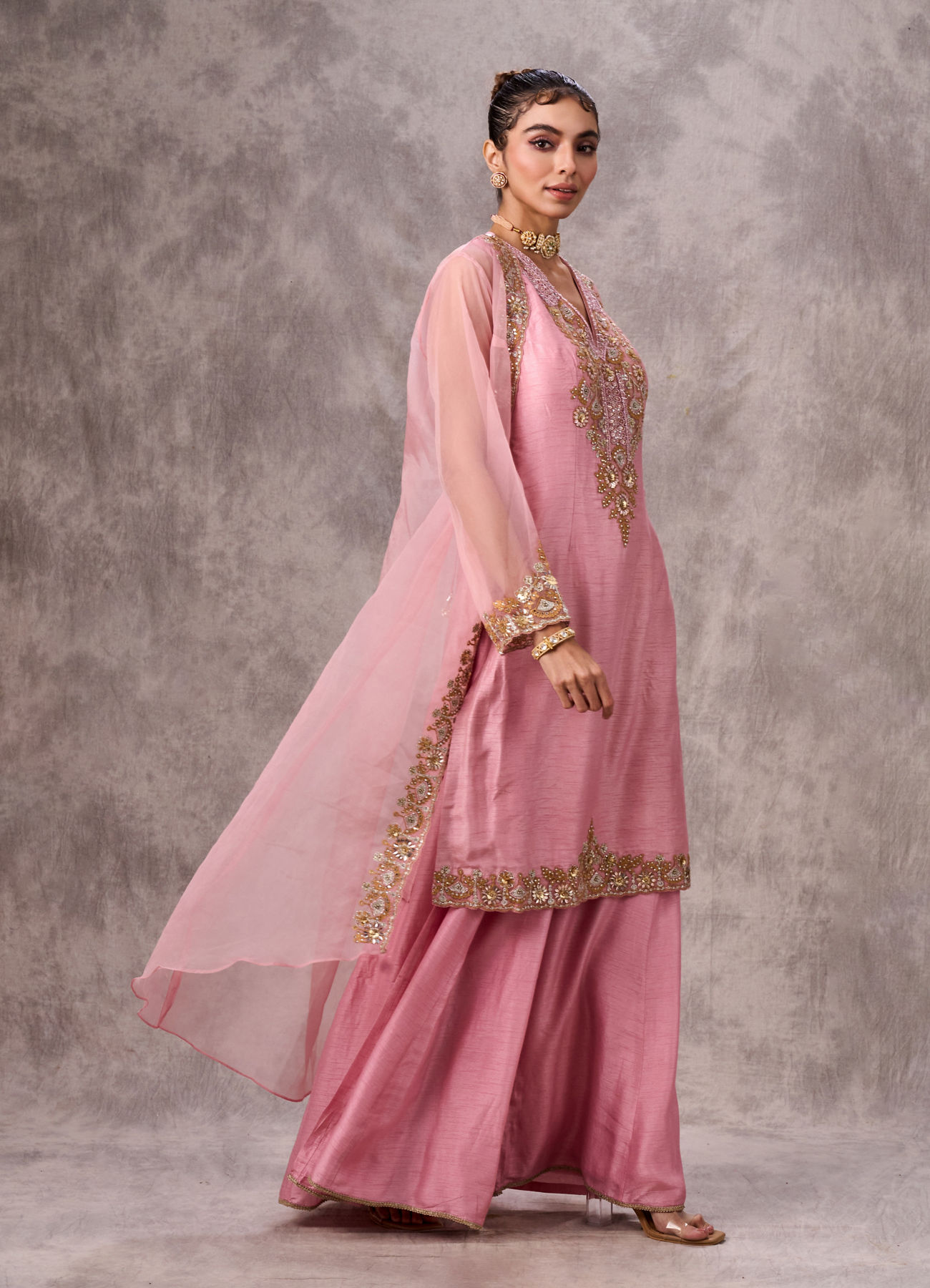 Twamev Women Dusty Pink Artistry Stitched Suit