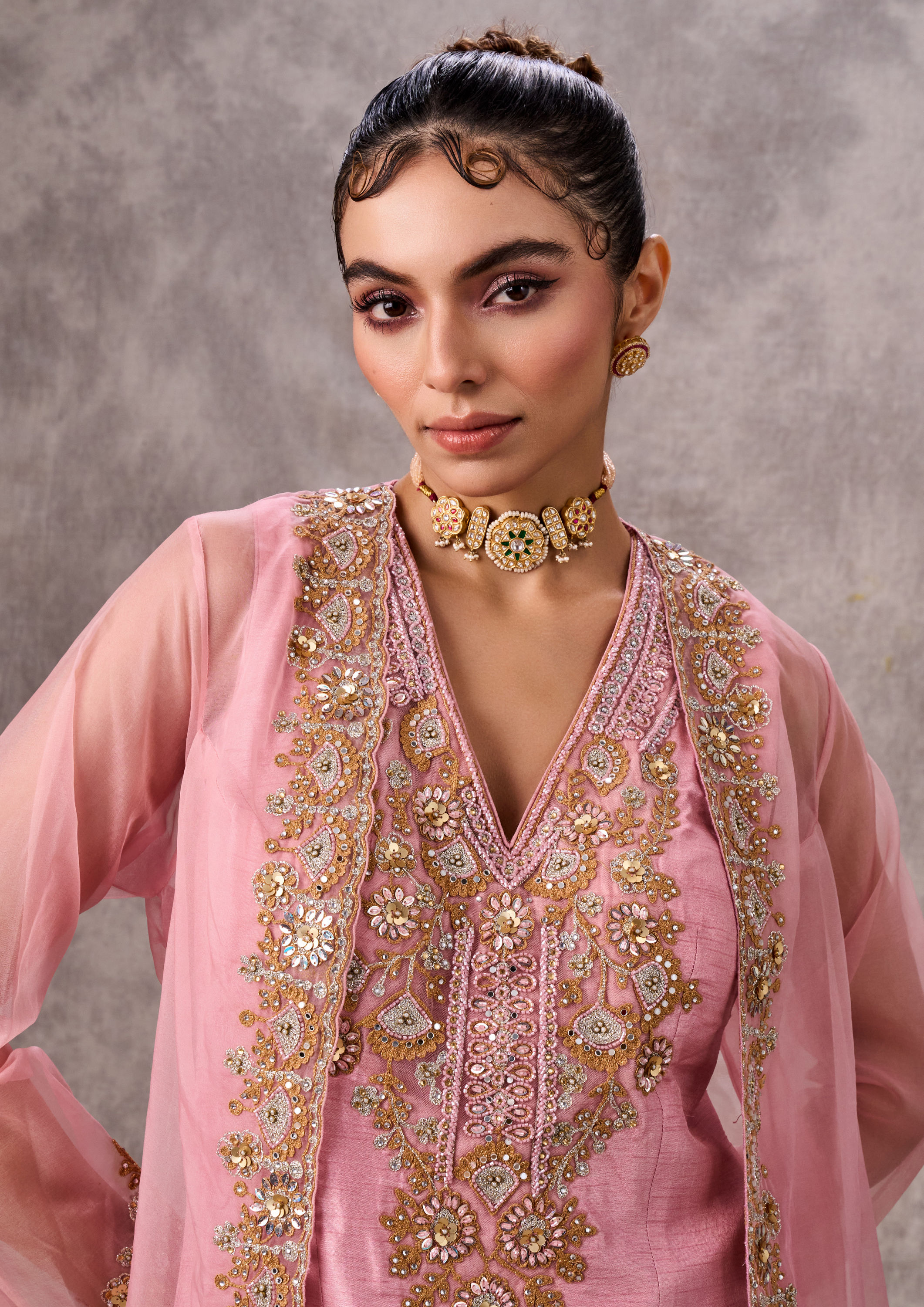 Twamev Women Dusty Pink Artistry Stitched Suit
