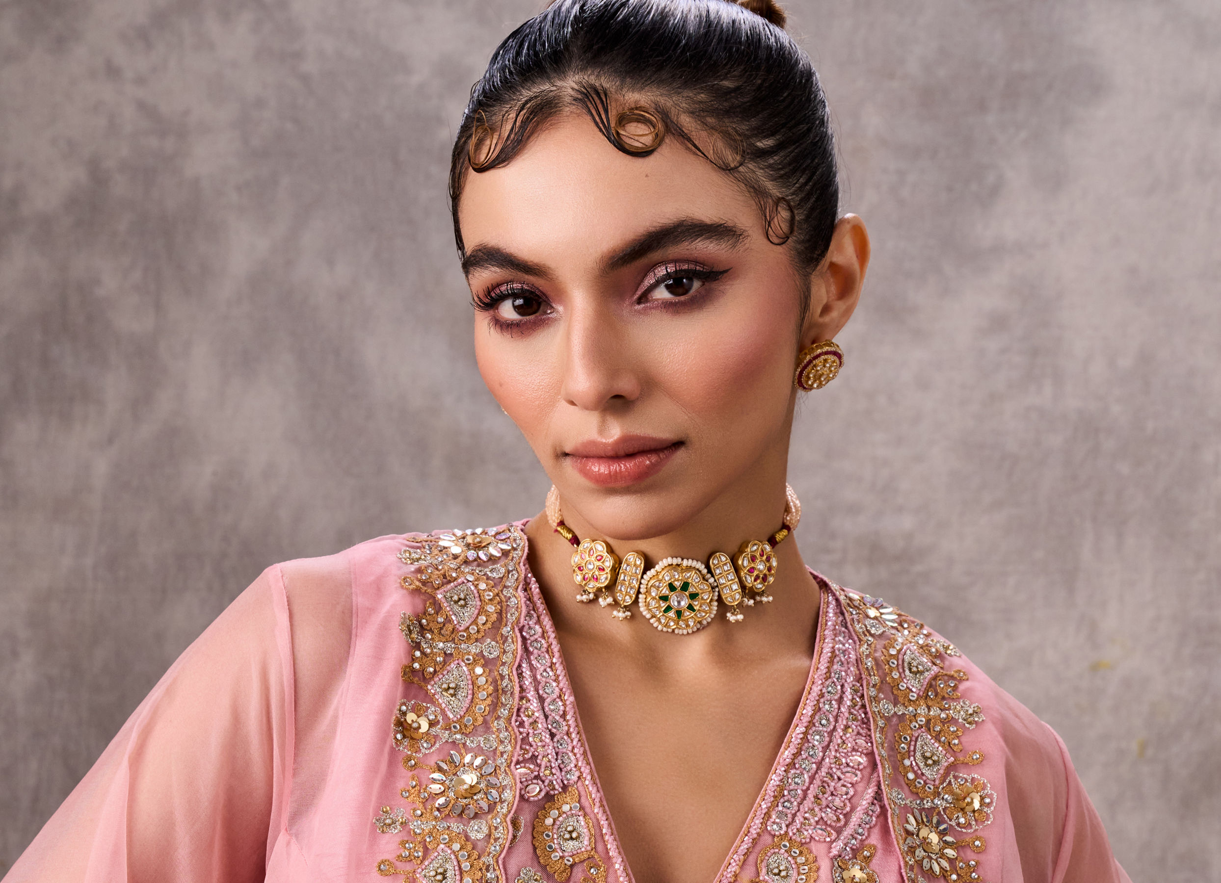 Twamev Women Dusty Pink Artistry Stitched Suit