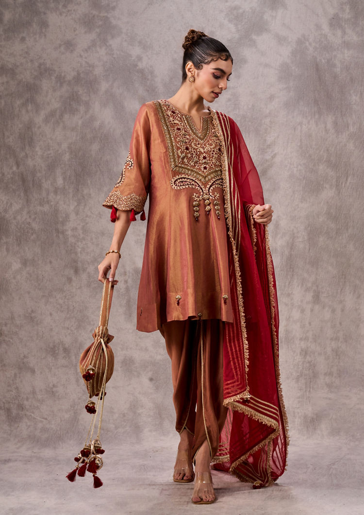 Twamev Women Peach Elegance Tissue Stitched Suit