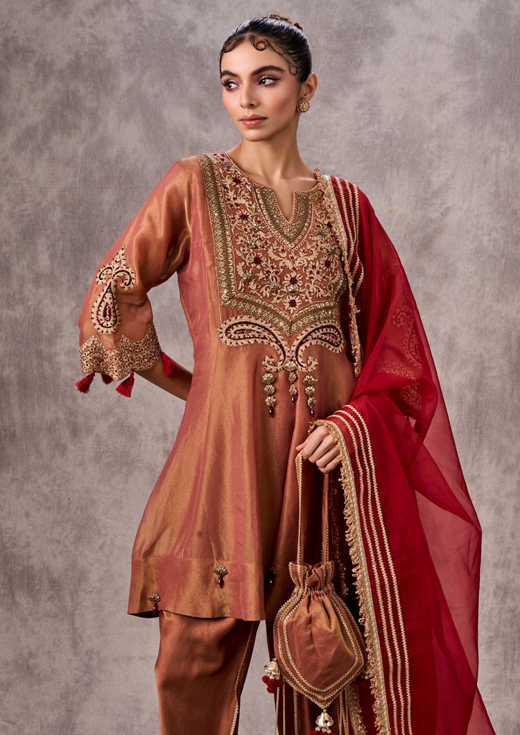 Twamev Women Peach Elegance Tissue Stitched Suit