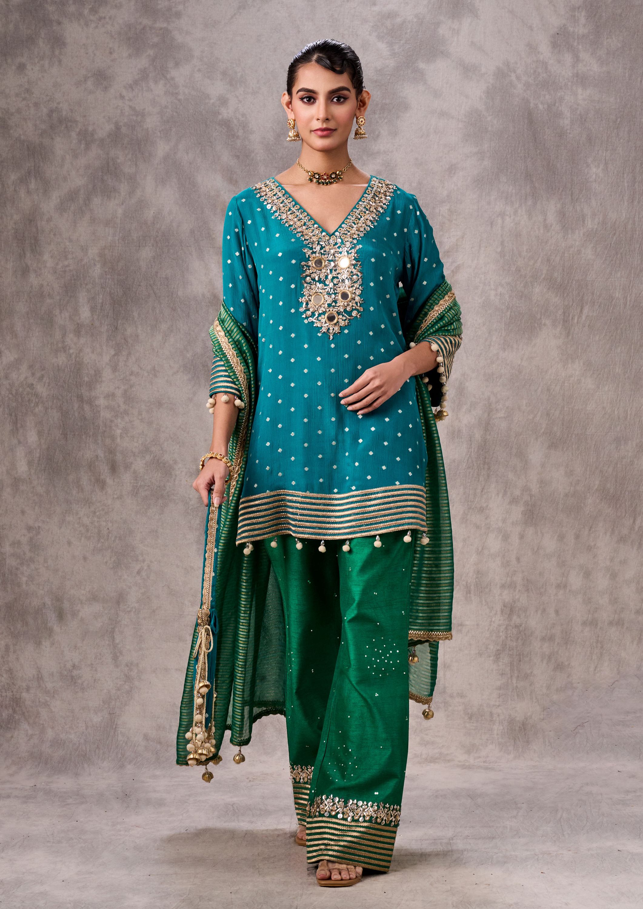 Twamev Women Rama Green Chinon Stitched Suit