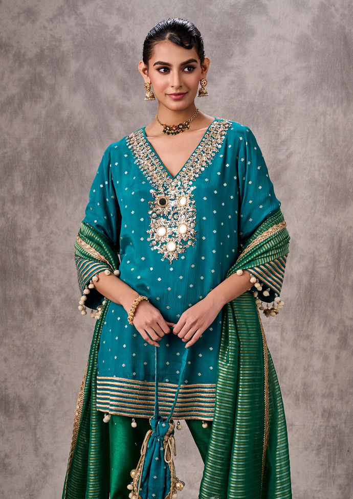 Twamev Women Rama Green Chinon Stitched Suit