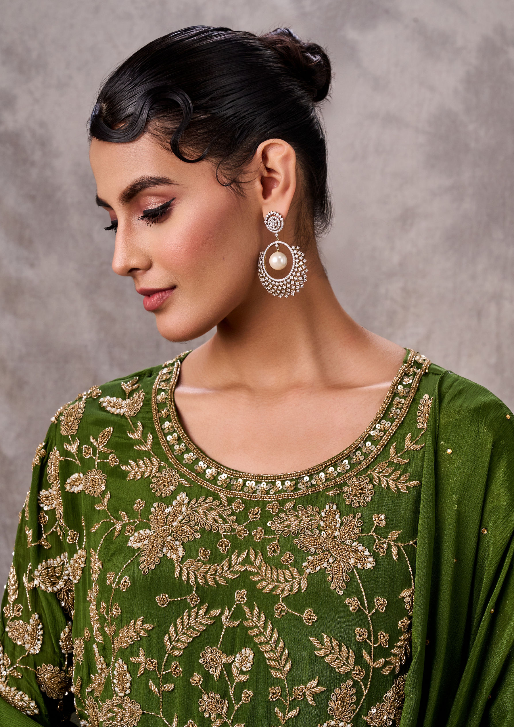Twamev Women Mehandi Green Elegance Stitched Suit