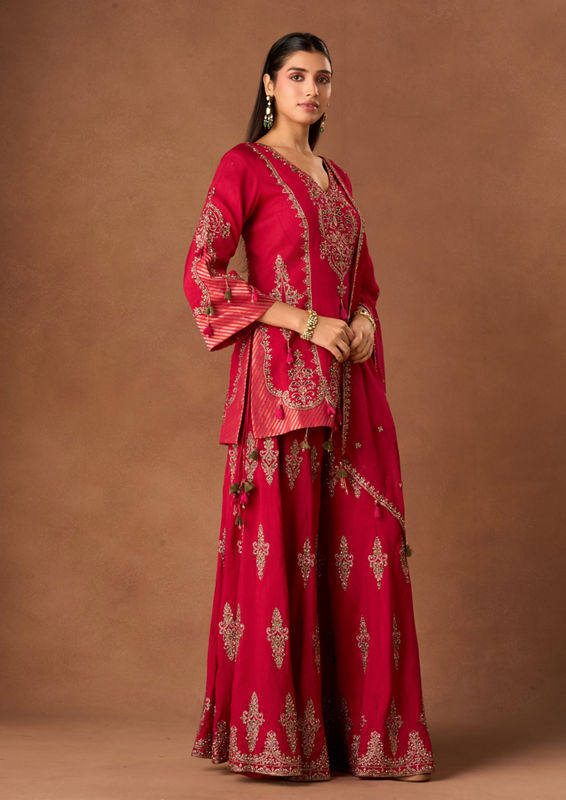 Twamev Women Pink Silk Stitched Suit with Embroidery