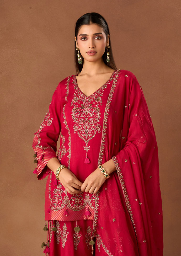 Twamev Women Pink Silk Stitched Suit with Embroidery
