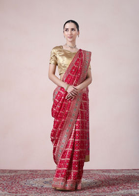 alt message - Twamev Women Royal Rani Luxe Satin Saree image number 0