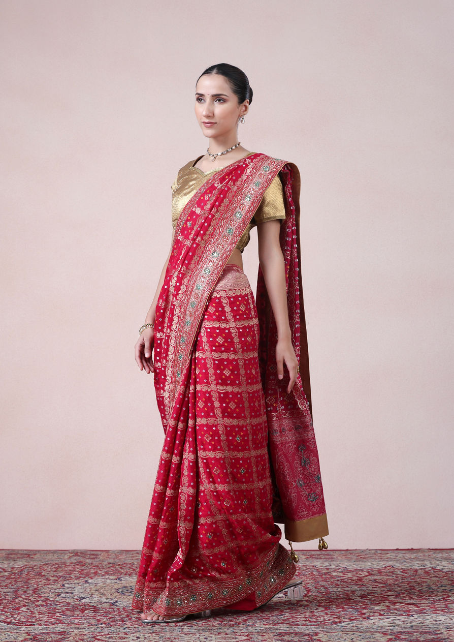 alt message - Twamev Women Royal Rani Luxe Satin Saree image number 3