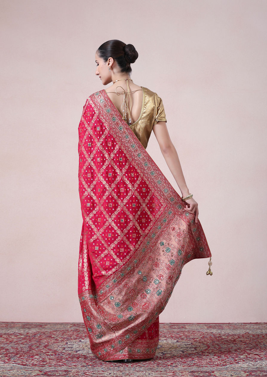 alt message - Twamev Women Royal Rani Luxe Satin Saree image number 2