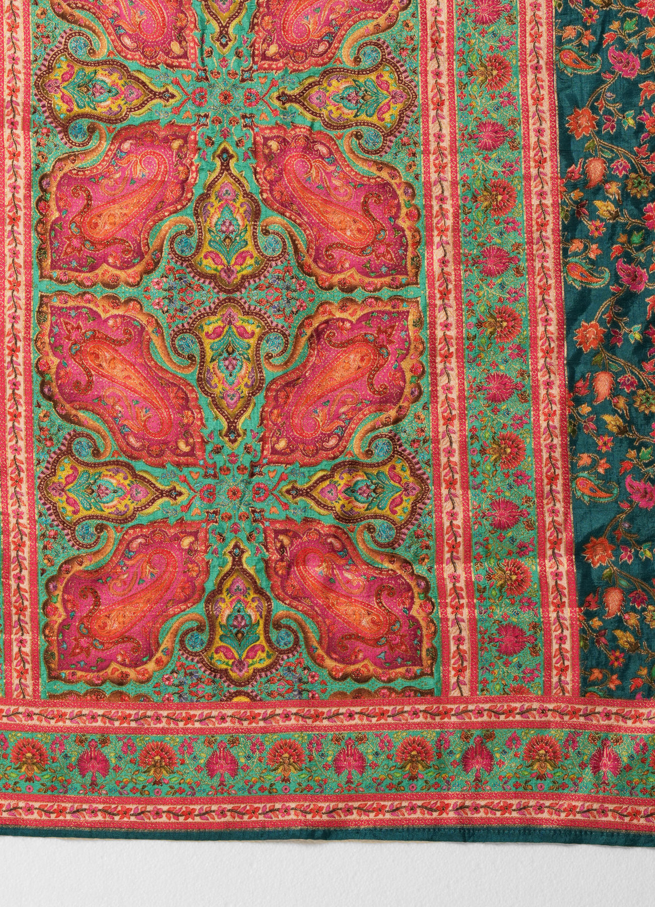Twamev Women Teal Blue Silk Multicolour Floral Woven Saree