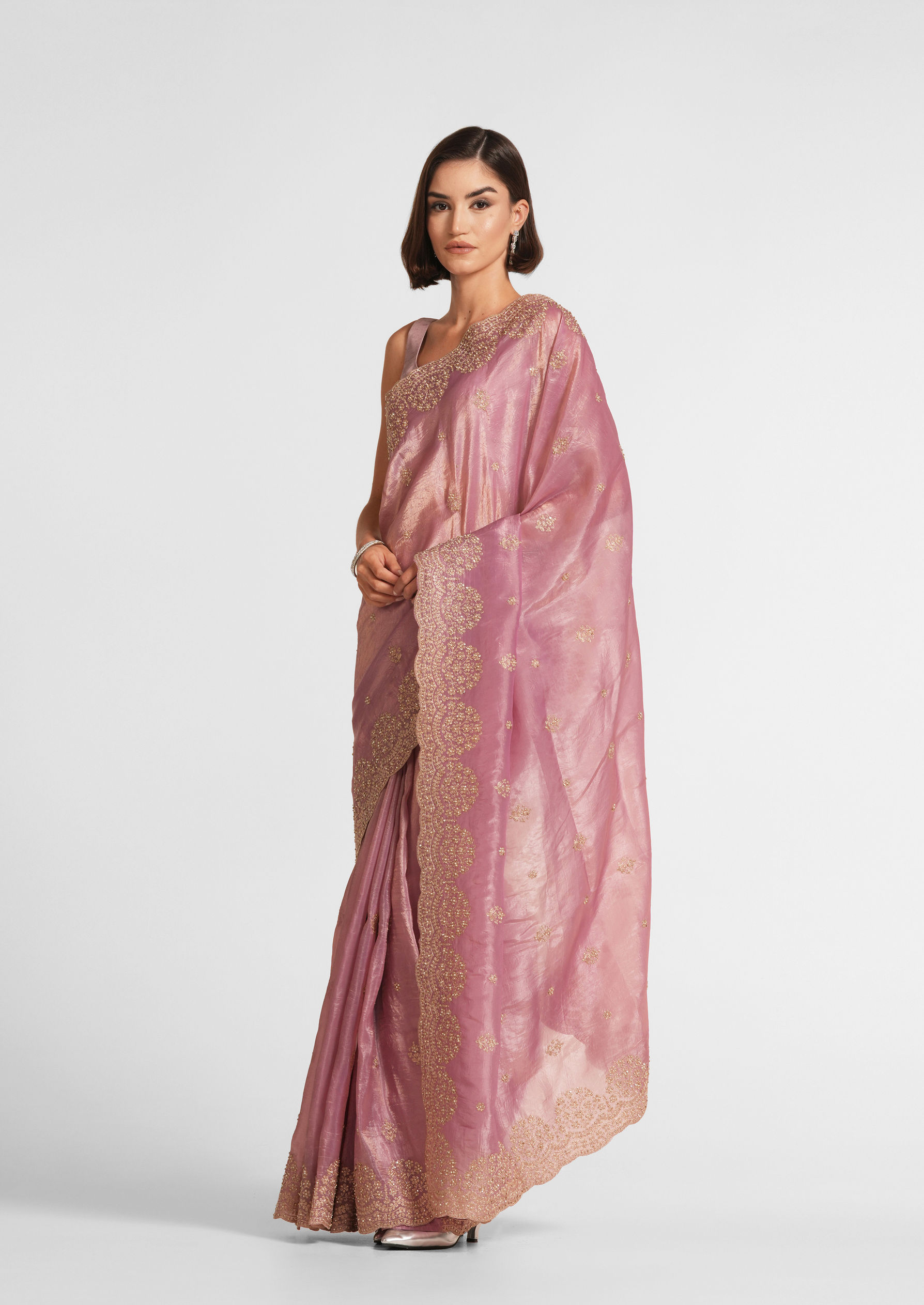 Twamev Women Dusty Pink Swirl Organza Saree