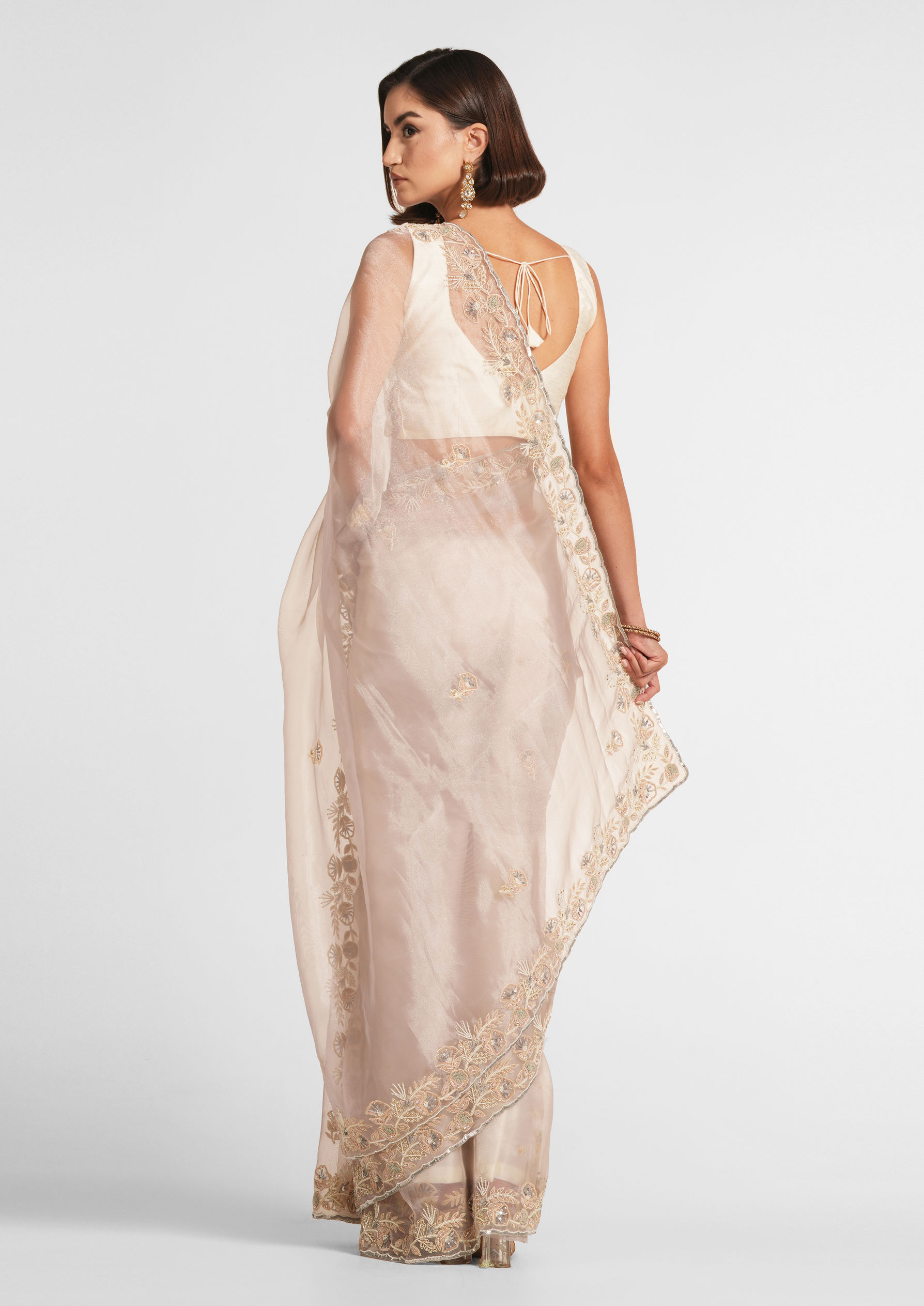 Twamev Women Cream Elegance Organza Saree
