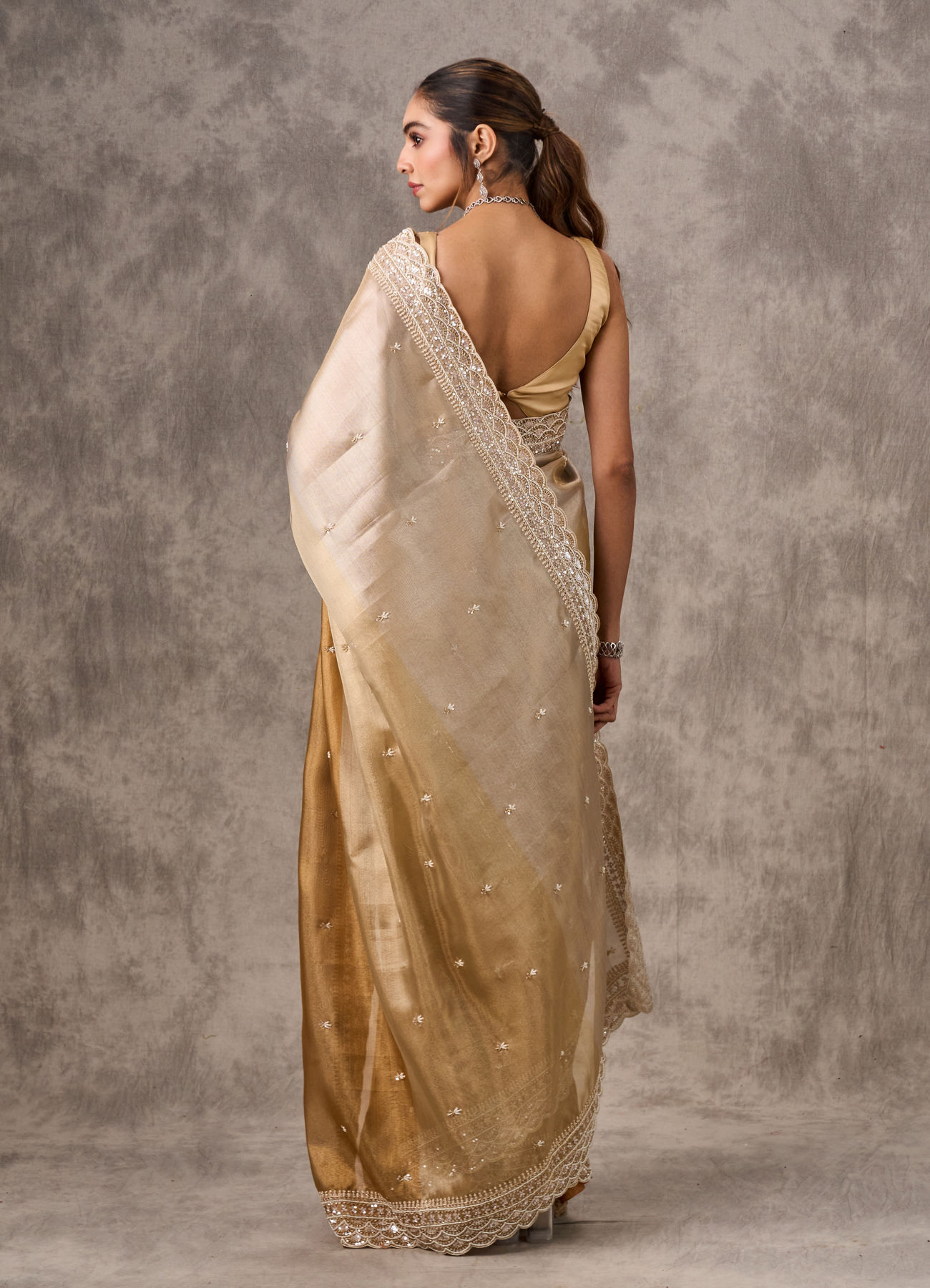 Twamev Women Twinkling Gold Organza Wedding Saree