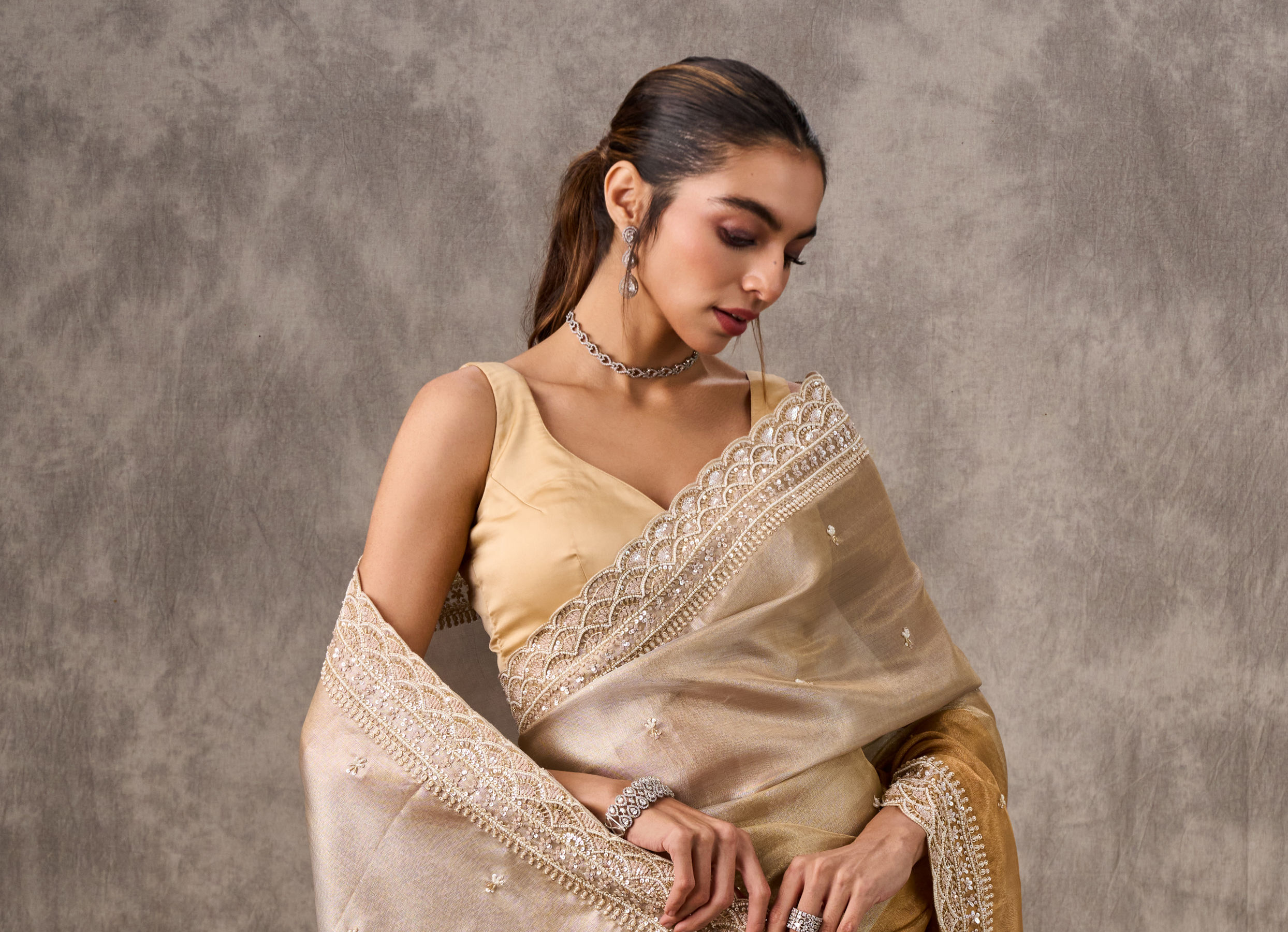Twamev Women Twinkling Gold Organza Wedding Saree