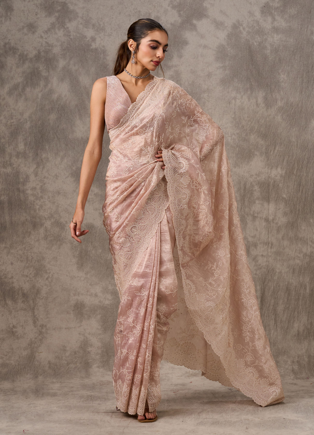 Twamev Women Dusty Pink Organza Tonal Jaal Thread Embroidered Saree