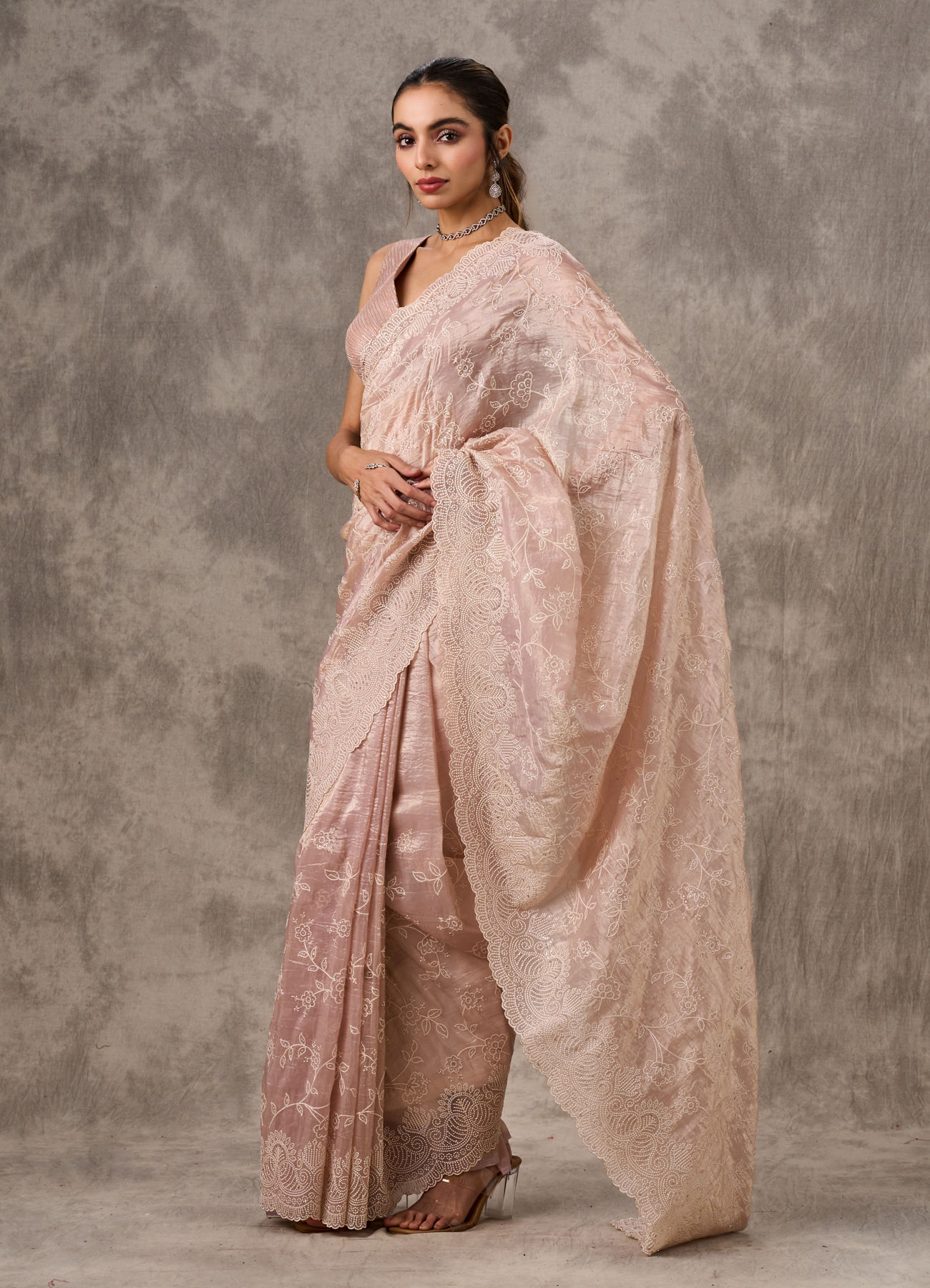 Twamev Women Dusty Pink Organza Tonal Jaal Thread Embroidered Saree