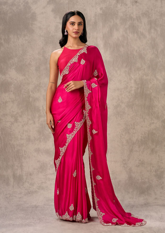 Twamev Women Ravishing Pink Satin Saree
