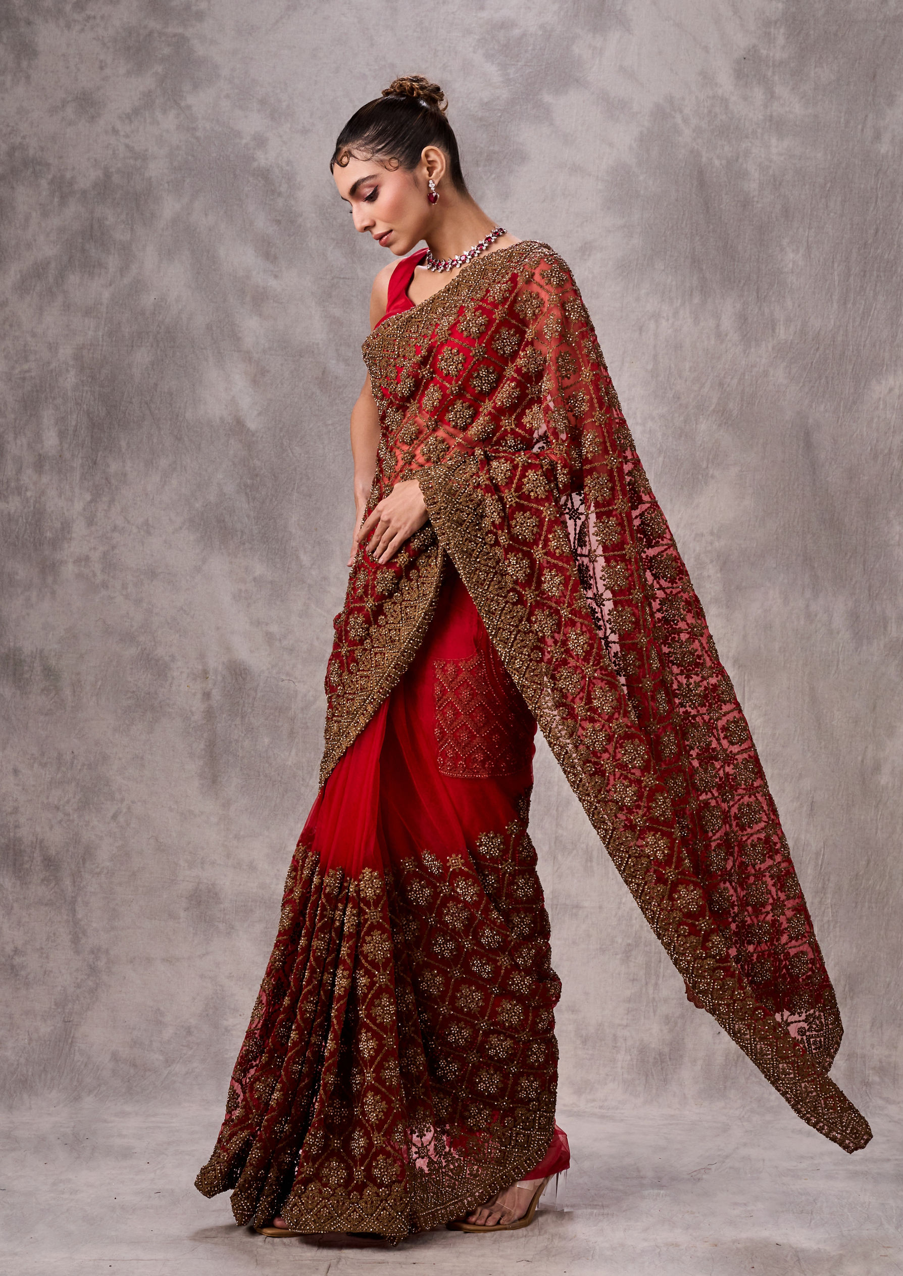 Twamev Women Garnet Radiance Net Saree