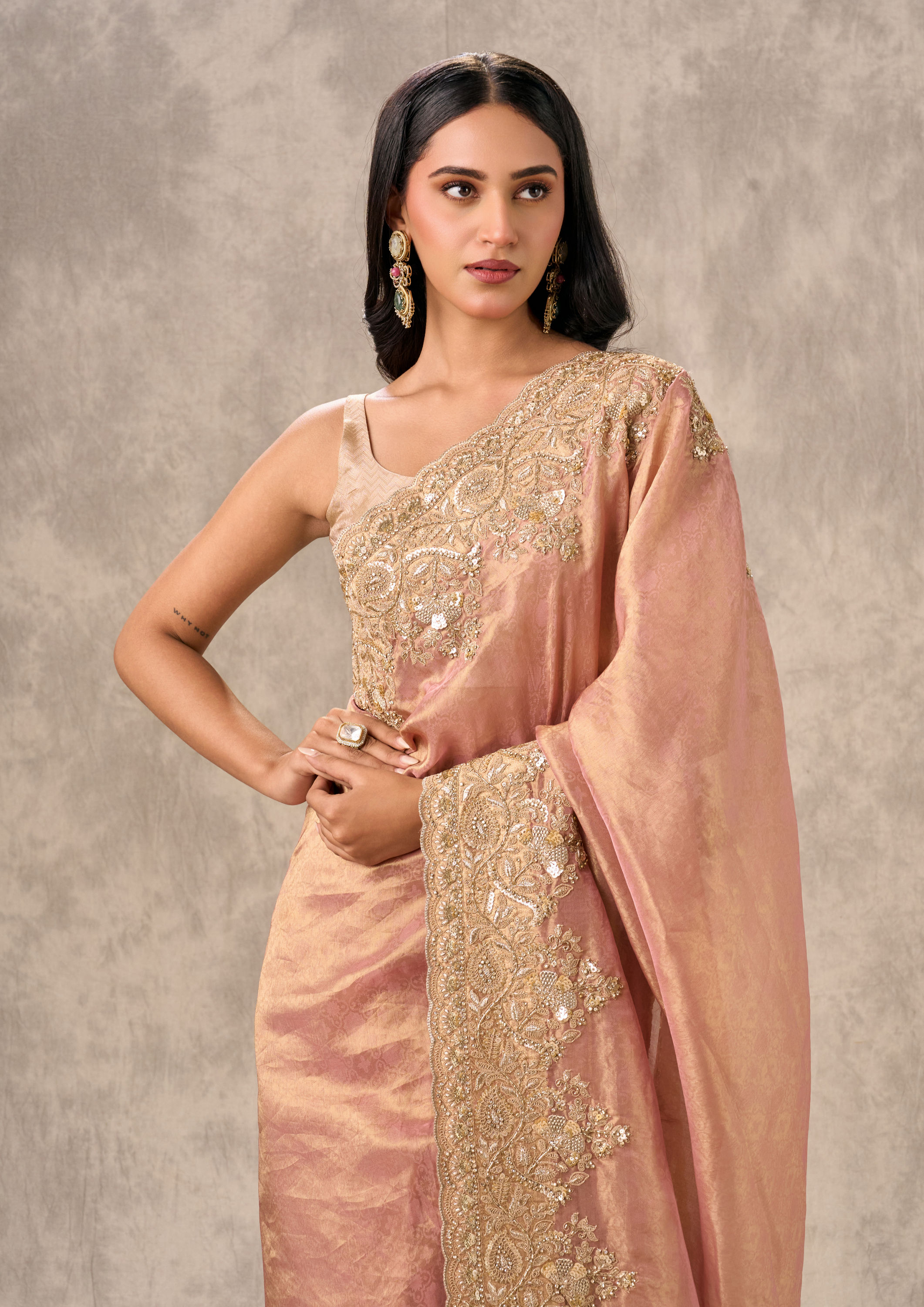 Twamev Women Twamev Charm Pink Saree