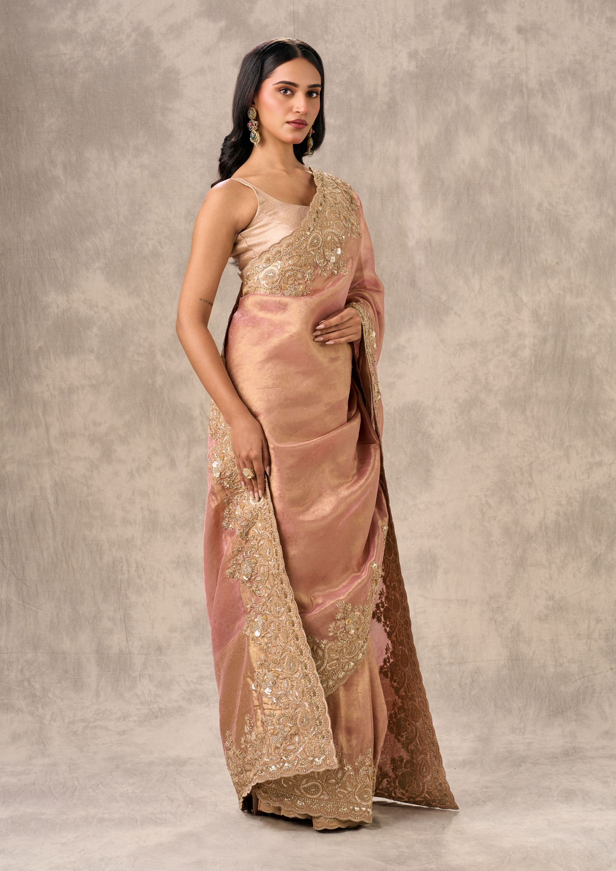 Twamev Women Twamev Charm Pink Saree
