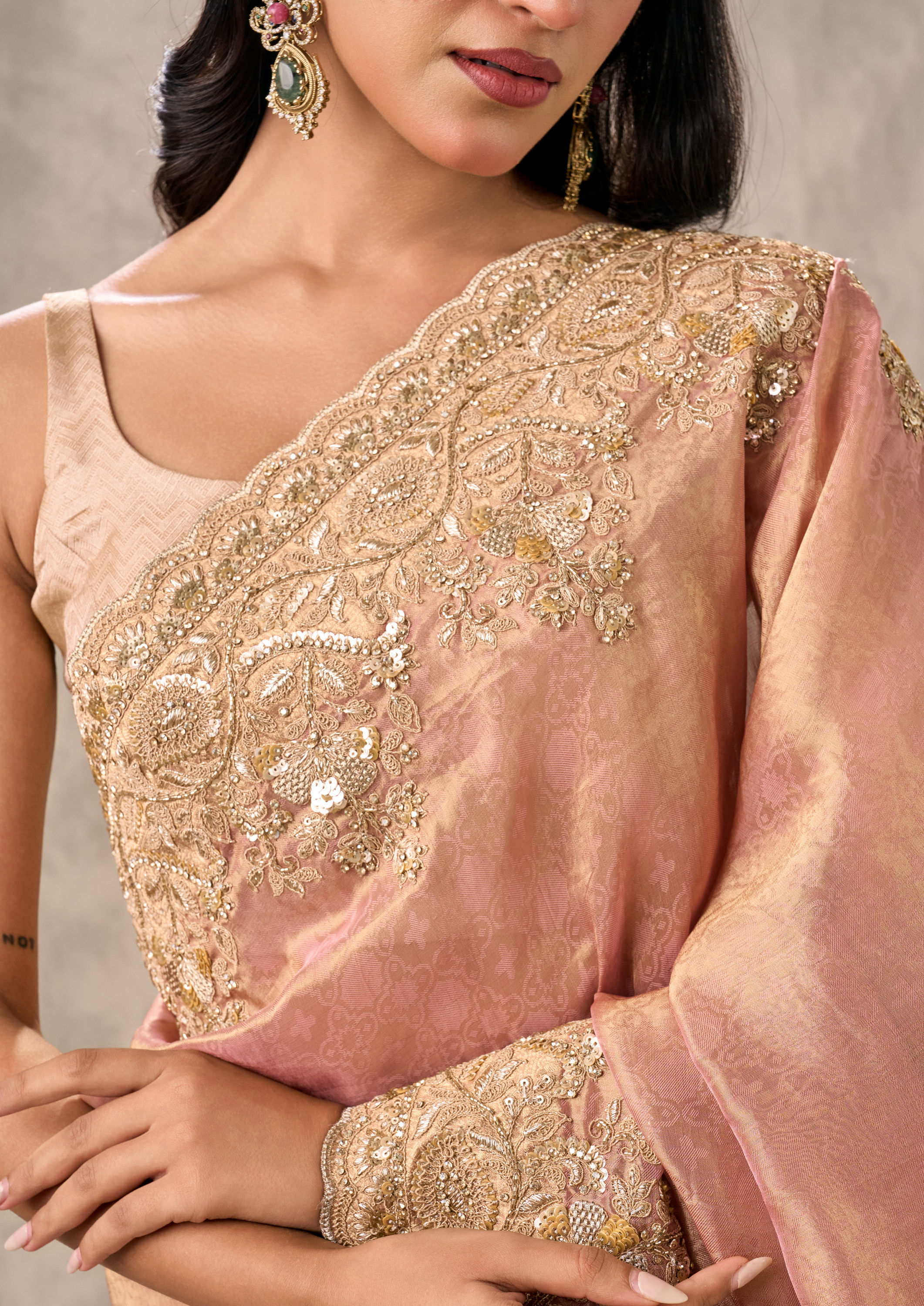 Twamev Women Twamev Charm Pink Saree