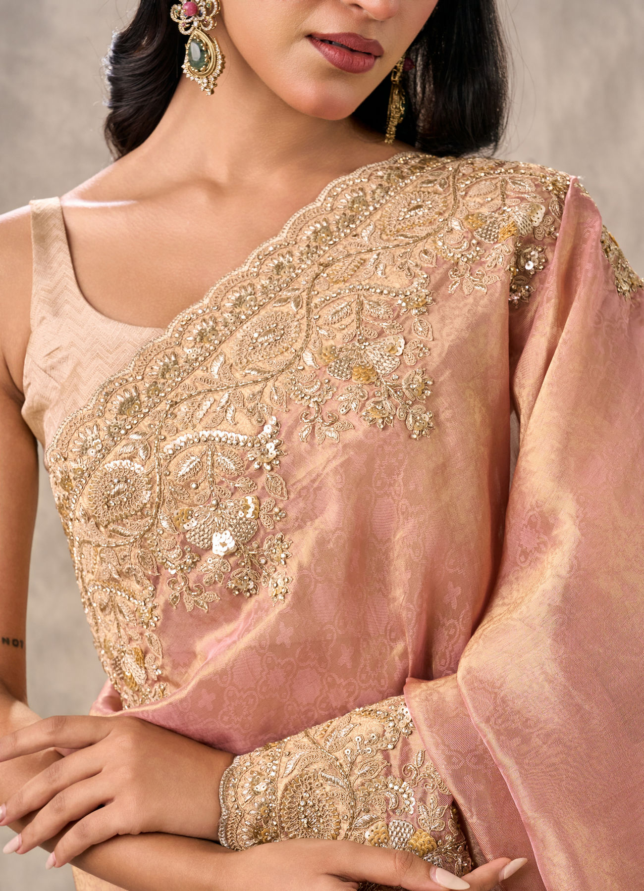 Twamev Women Peach Tissue Zardosi Paisley Embroidered Saree