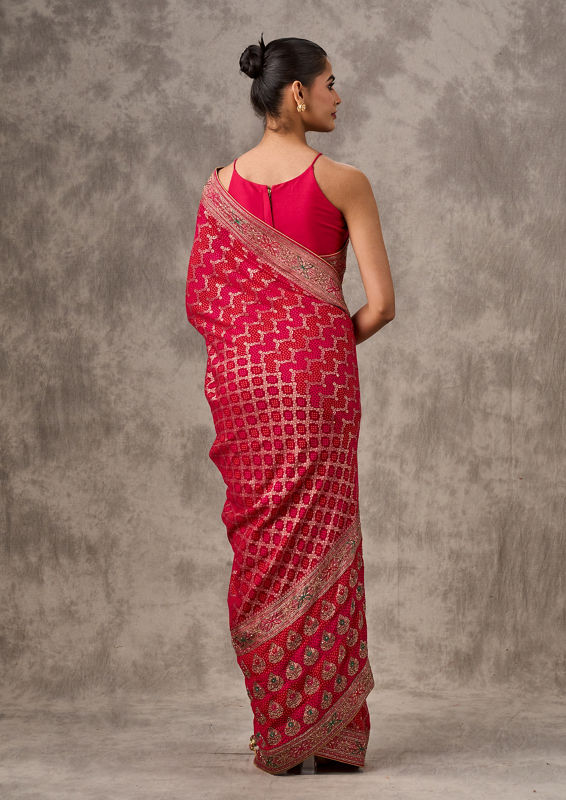 Twamev Women Twirl in Rani Pink Elegance Saree