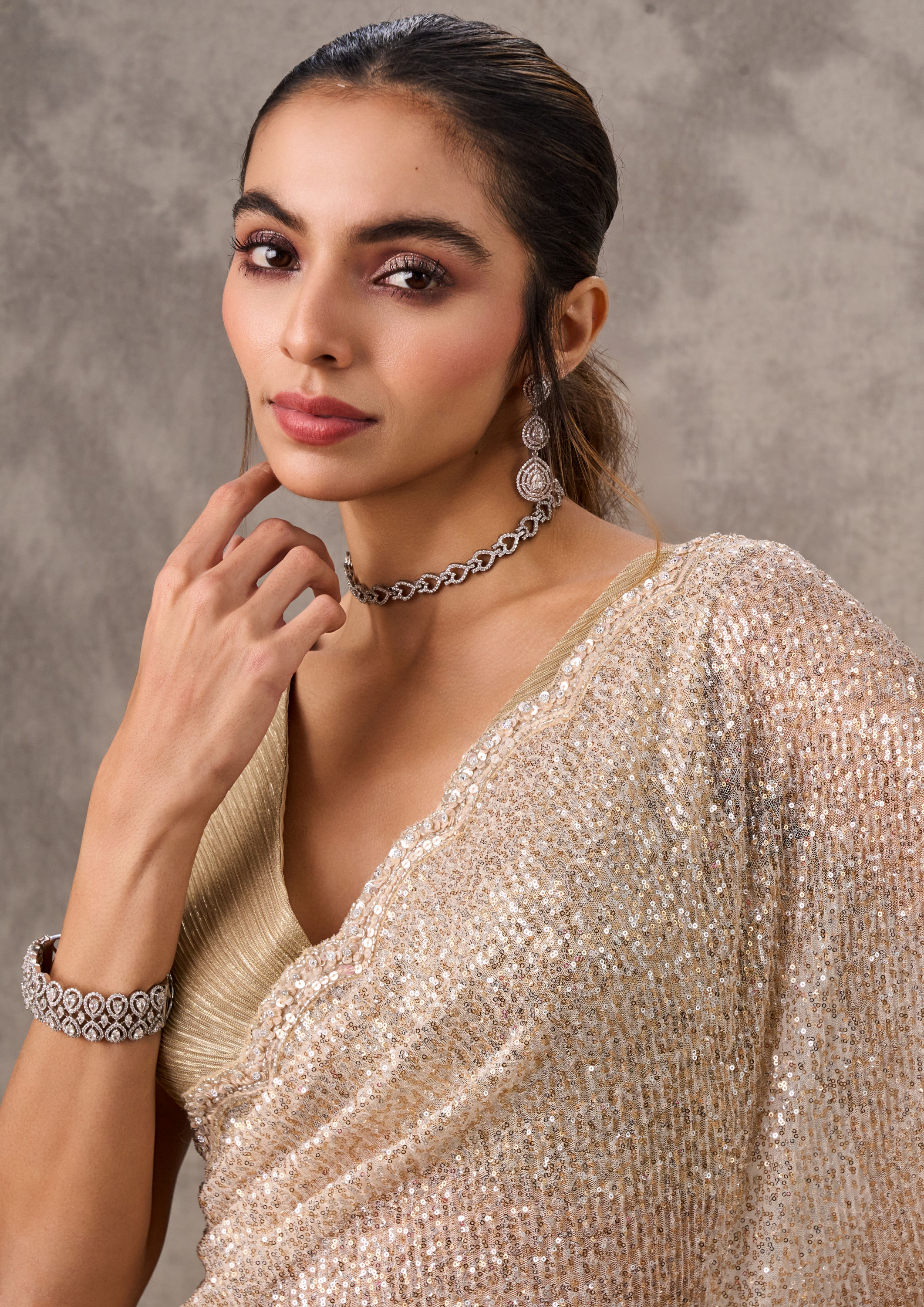 Twamev Women Twinkling Sequin Cream Saree