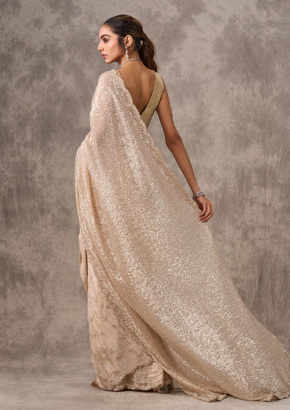 Twamev Women Twinkling Sequin Cream Saree