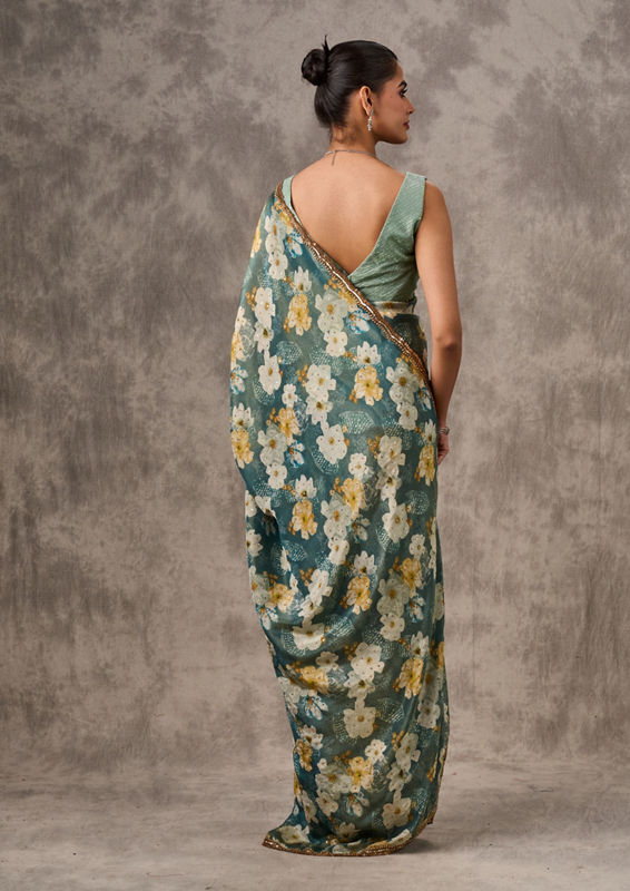 Twamev Women Light Blue Tissue Elegance Saree