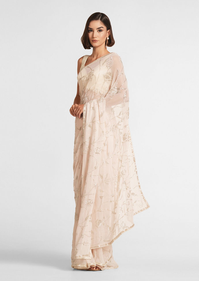 Twamev Women Exquisite Cream Georgette Saree