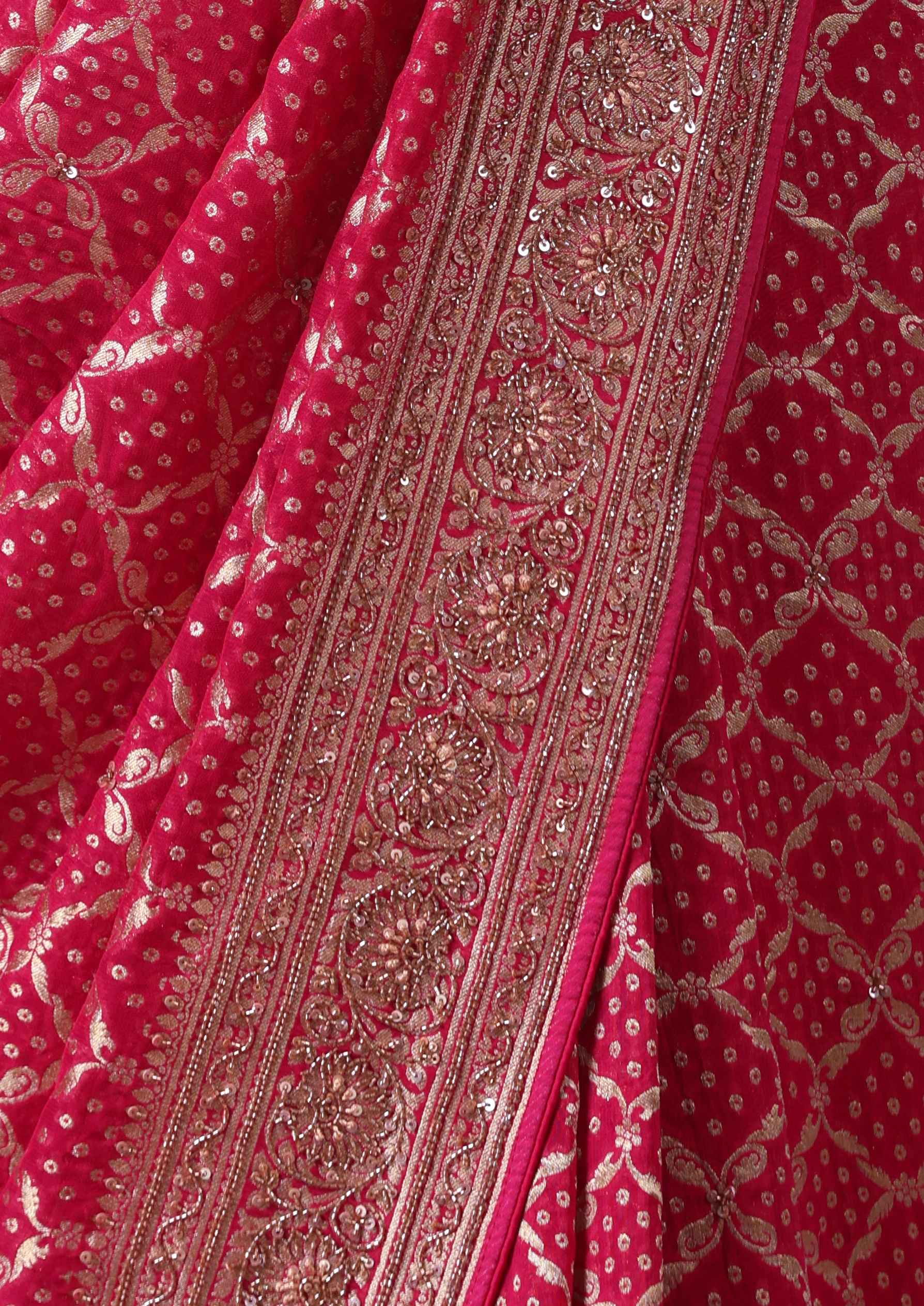 Twamev Women Royal Elegance in Rani Georgette Saree