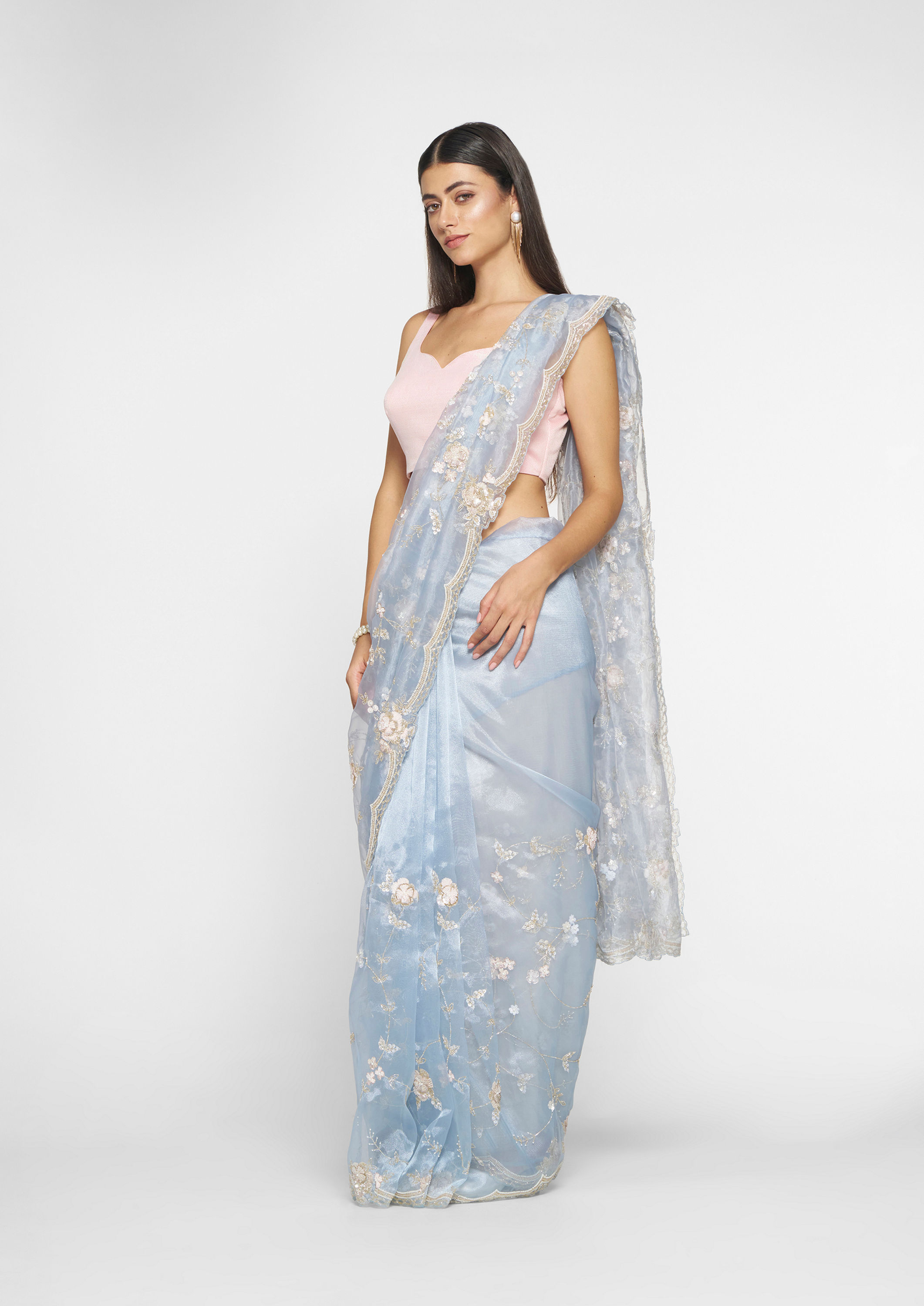 Twamev Women Twinkling Light Blue Tissue Saree