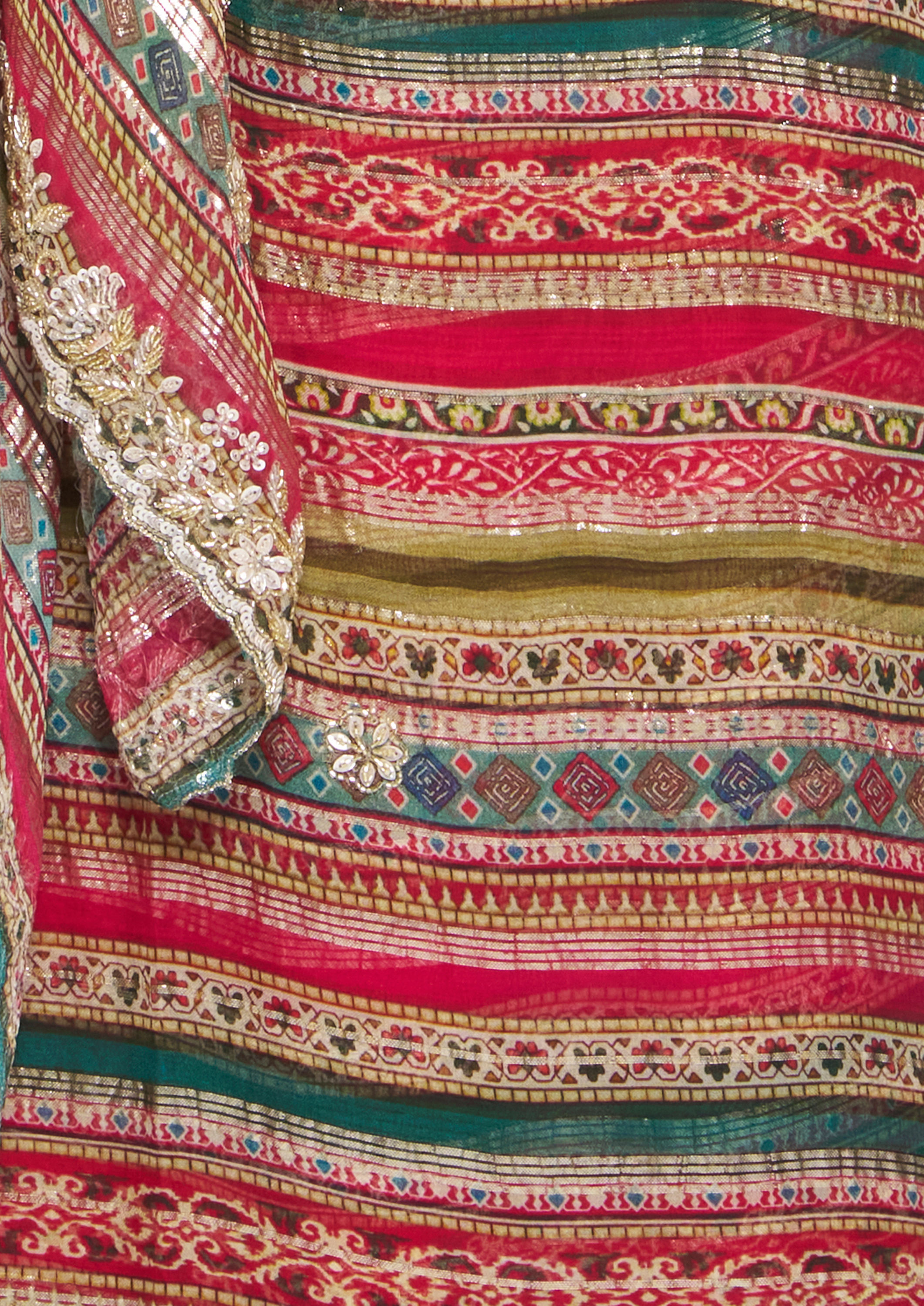 Twamev Women Elegant Rani Georgette Saree