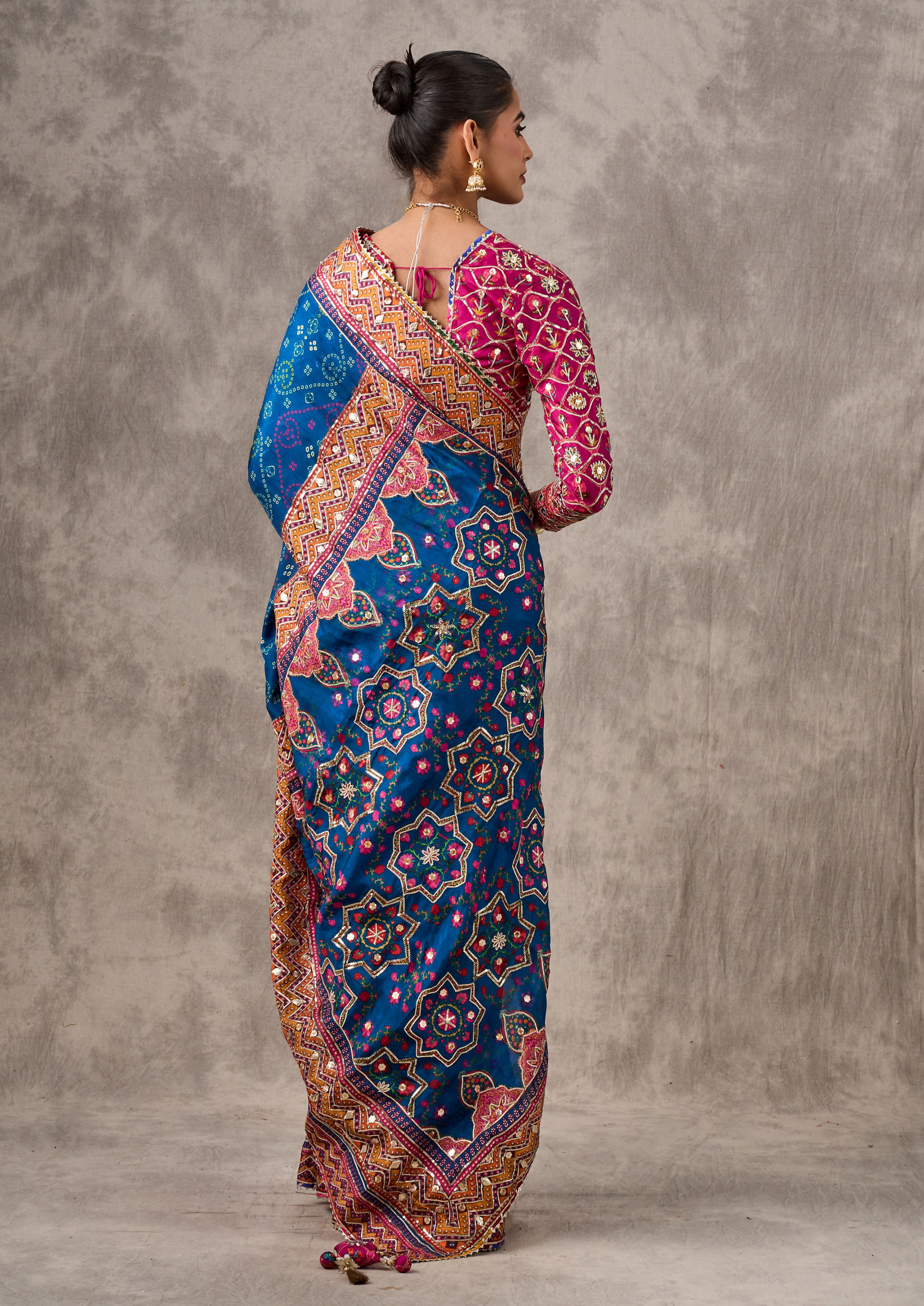 Twamev Women Enchanting Blue Satin Elegance Saree
