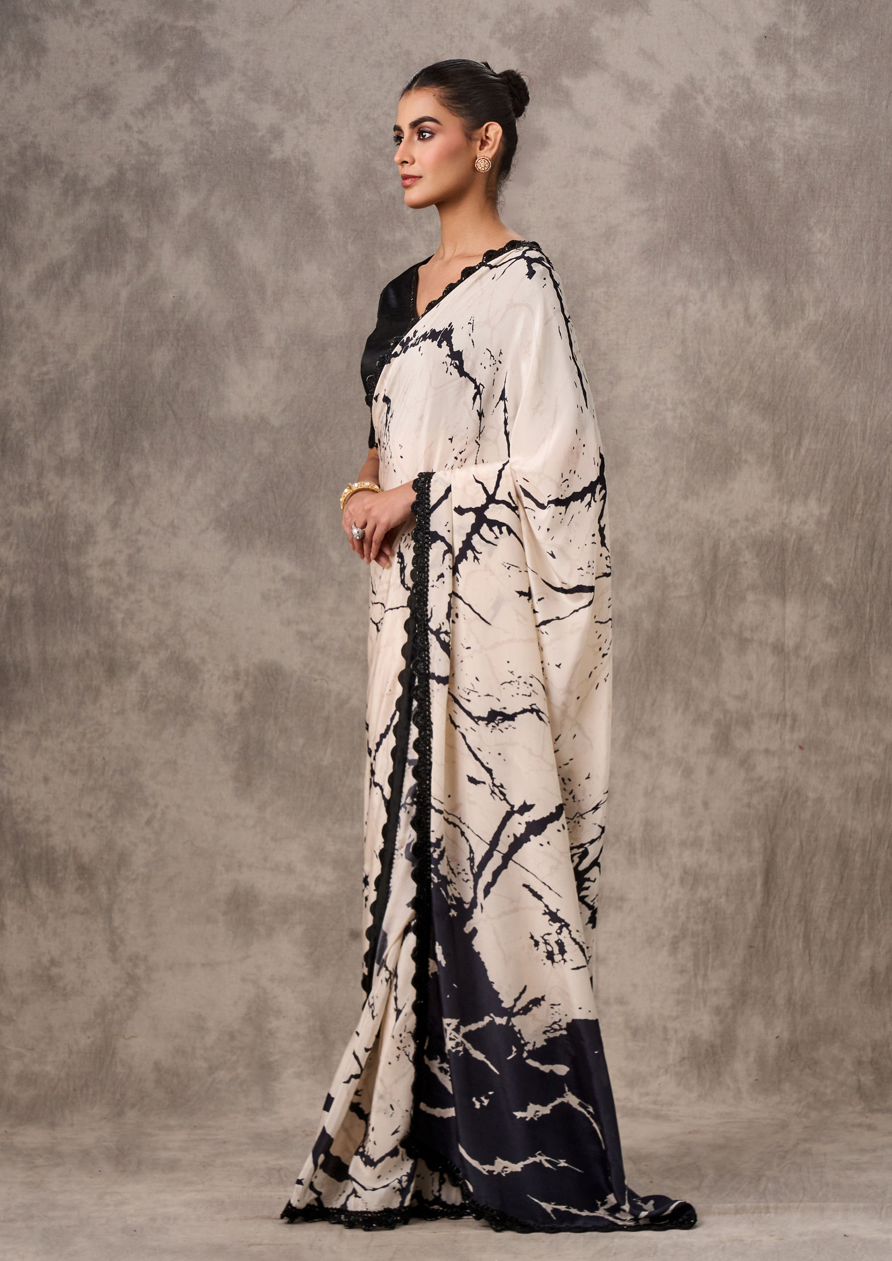 Twamev Women Creamy Elegance Satin Saree