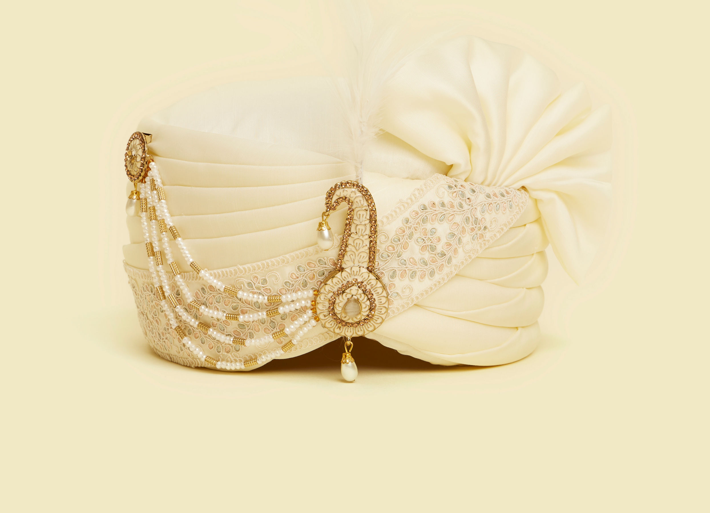 Twamev Men Elegant Cream Safa
